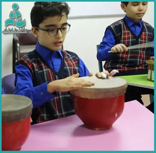 مدرسه علامه طباطبایی (ونک)، کلاس موسیقی دبستان پسرانه علامه طباطبایی واحد ونک
